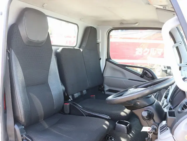 三菱 キャンター 2RG-FBA20の写真31