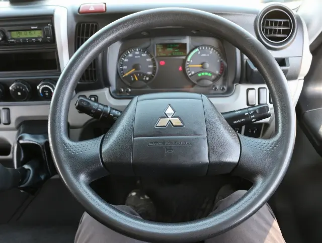 三菱 キャンター 2RG-FBA20の写真45