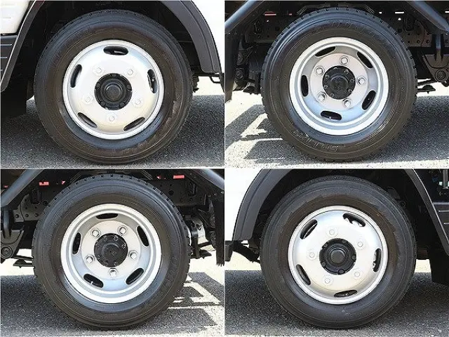 三菱 キャンター 2RG-FBA20の写真47