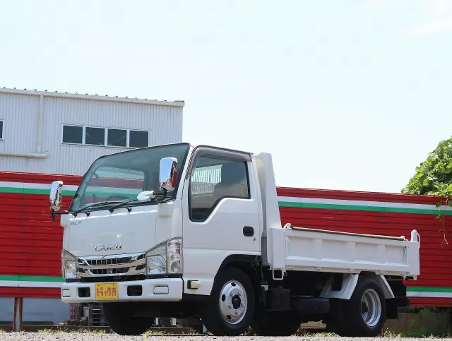 いすゞ エルフ TKG-NKR85AD(2WD)の写真2