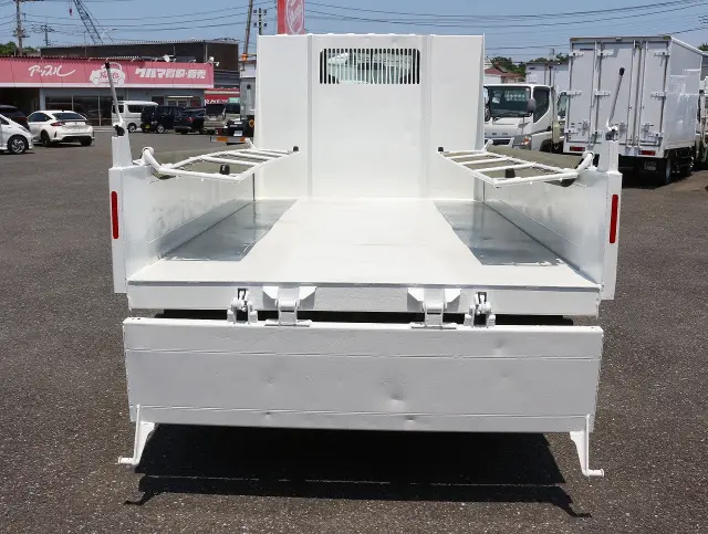 いすゞ エルフ TKG-NKR85AD(2WD)の写真11