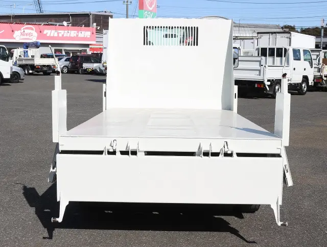 いすゞ エルフ TPG-NJR85AD(2WD)の写真13