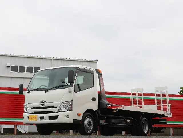 日野 デュトロ 2RG-XZU722M(2WD)の写真2