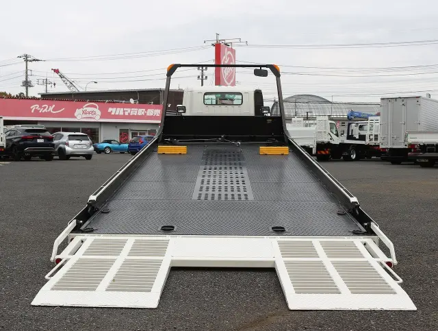 日野 デュトロ 2RG-XZU722M(2WD)の写真17