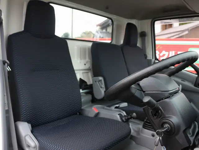 日野 デュトロ 2RG-XZU722M(2WD)の写真35