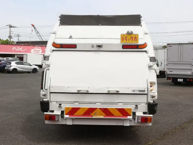 三菱 キャンター TKG-FEB90(2WD)の写真6