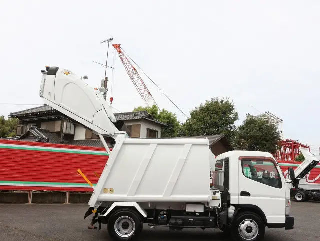 三菱 キャンター TKG-FEB90(2WD)の写真21