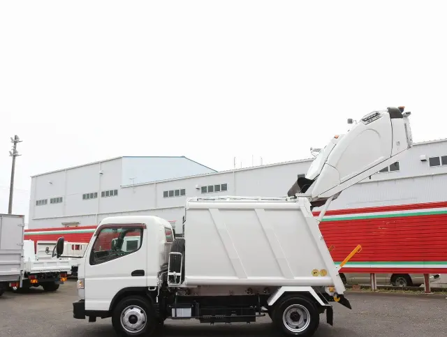 三菱 キャンター TKG-FEB90(2WD)の写真27