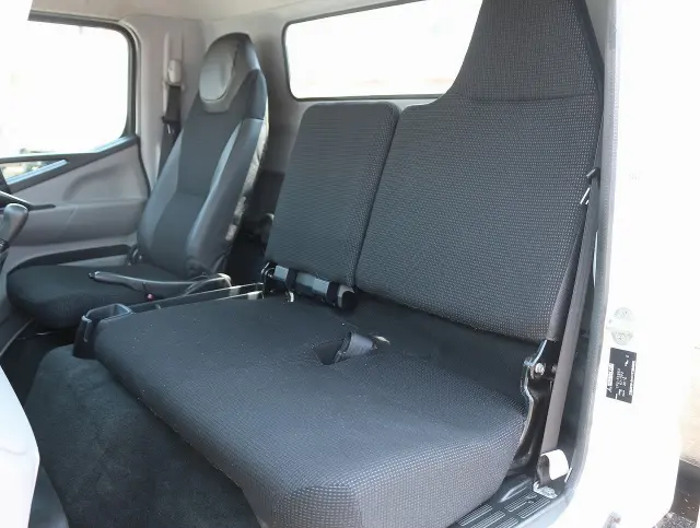 三菱 キャンター TPG-FEB50(2WD)の写真35