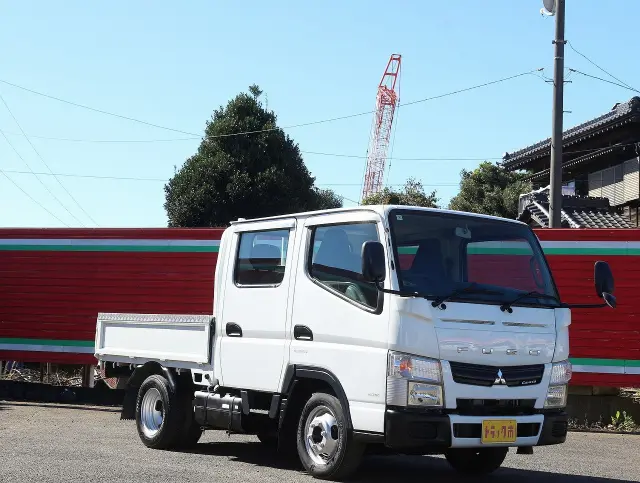 三菱 キャンター TPG-FBA00(2WD)の写真3