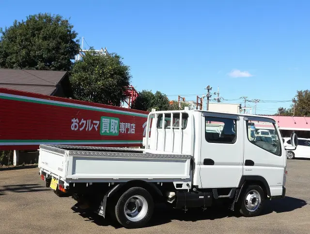 三菱 キャンター TPG-FBA00(2WD)の写真5