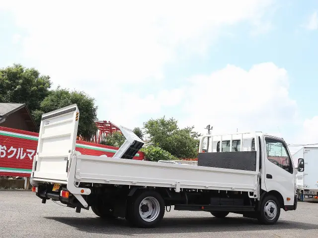 日野 デュトロ TKG-XZU710M(2WD)の写真5