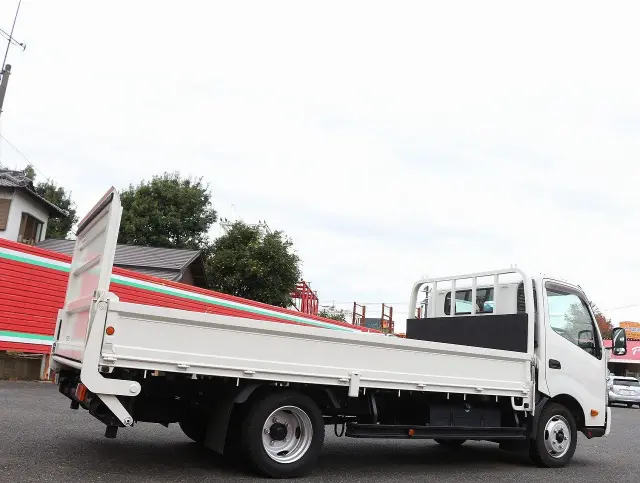 日野 デュトロ TKG-XZU710M(2WD)の写真5