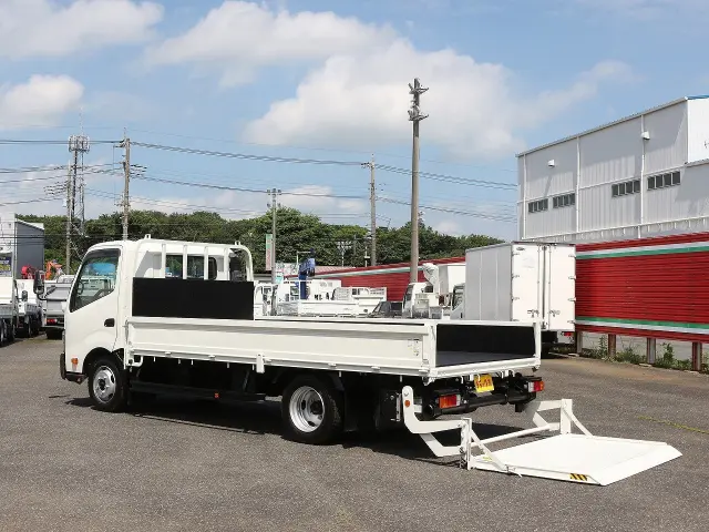 日野 デュトロ TKG-XZU710M(2WD)の写真15