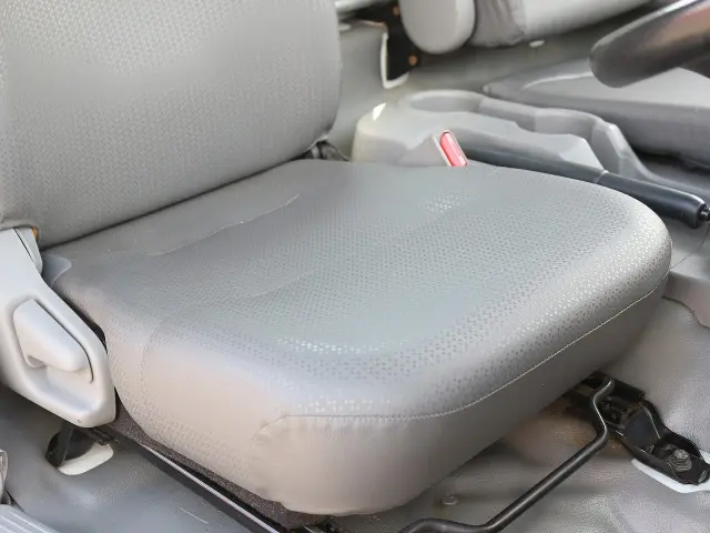 日野 デュトロ TKG-XZU710M(2WD)の写真34