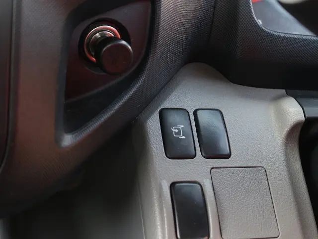 日野 デュトロ TKG-XZU710M(2WD)の写真38