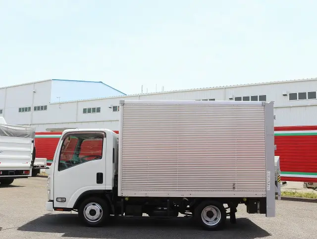 いすゞ エルフ TRG-NLR85ANの写真8