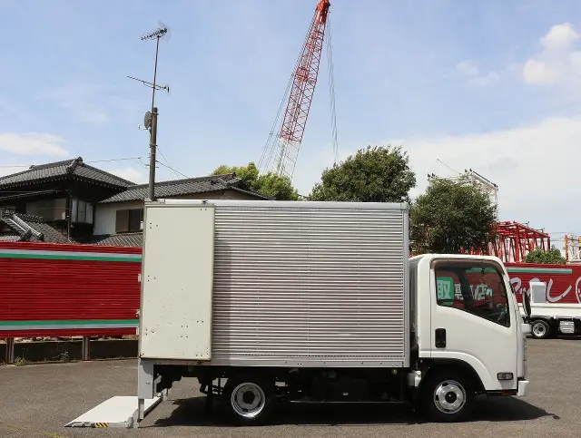 いすゞ エルフ TRG-NLR85ANの写真12