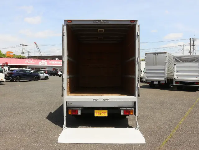 いすゞ エルフ TRG-NLR85ANの写真14