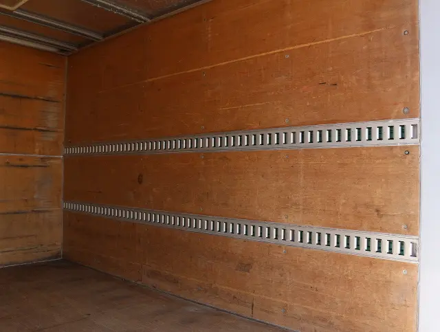 いすゞ エルフ TRG-NLR85ANの写真17