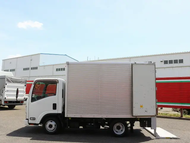 いすゞ エルフ TRG-NLR85ANの写真19