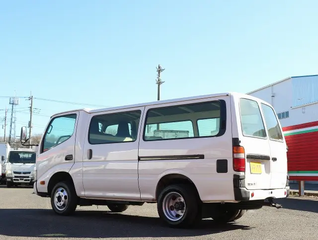 トヨタ ダイナ LDF-KDY241V(2WD)の写真7