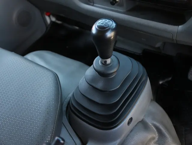 トヨタ ダイナ LDF-KDY241V(2WD)の写真16