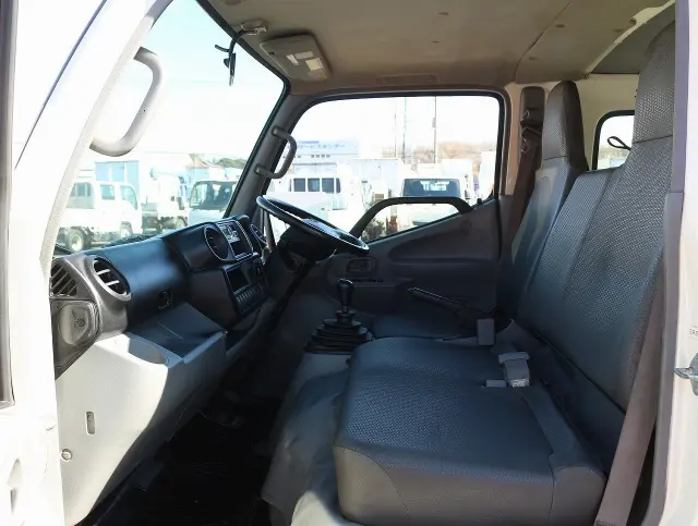 トヨタ ダイナ LDF-KDY241V(2WD)の写真20