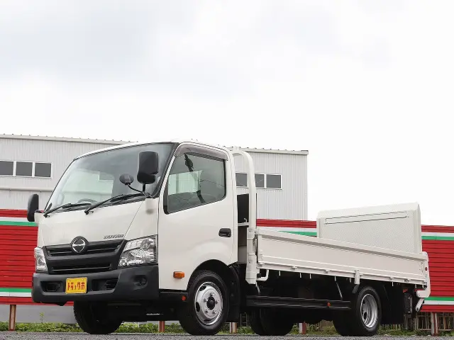 日野 デュトロ TKG-XZU710M(2WD)の写真1