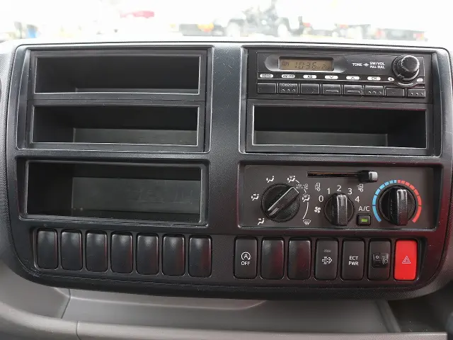 日野 デュトロ TKG-XZU710M(2WD)の写真43