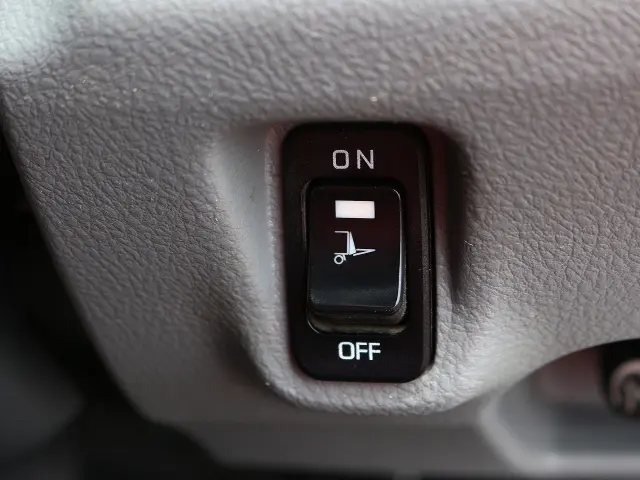 日野 デュトロ TKG-XZU710M(2WD)の写真46