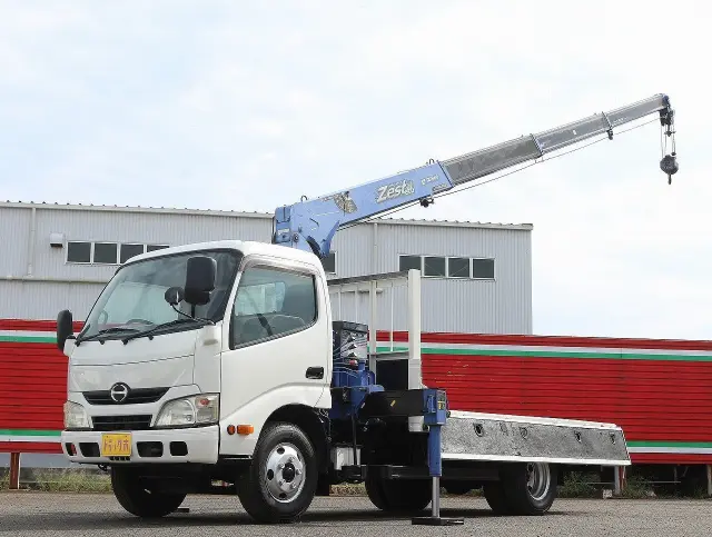 日野 デュトロ SKG-XZU650M(2WD)の写真4