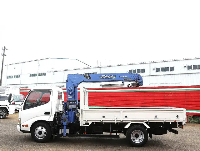 日野 デュトロ SKG-XZU650M(2WD)の写真11