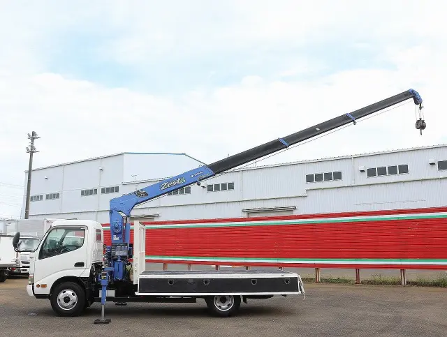 日野 デュトロ SKG-XZU650M(2WD)の写真19