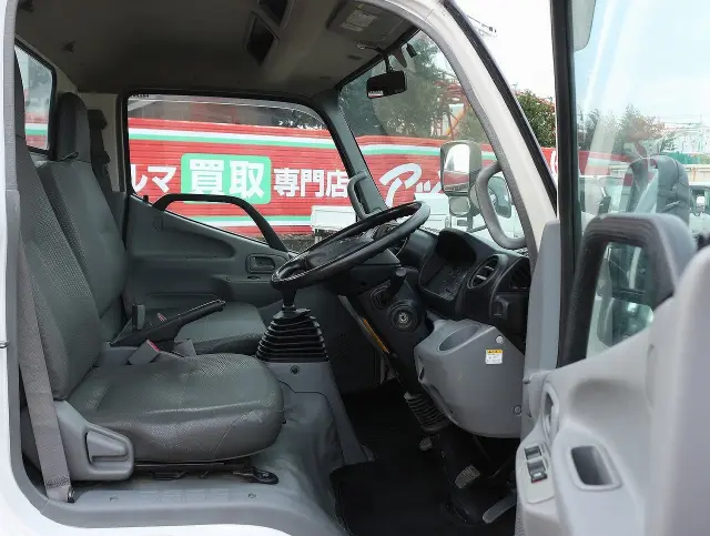 日野 デュトロ SKG-XZU650M(2WD)の写真30