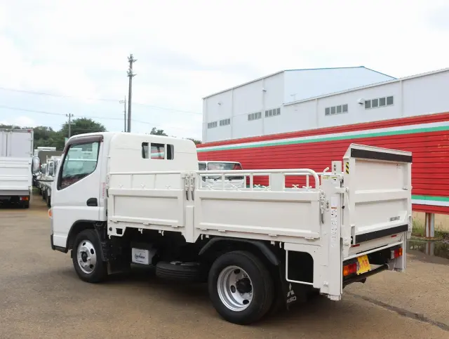 三菱 キャンター TPG-FBA50(2WD)の写真7