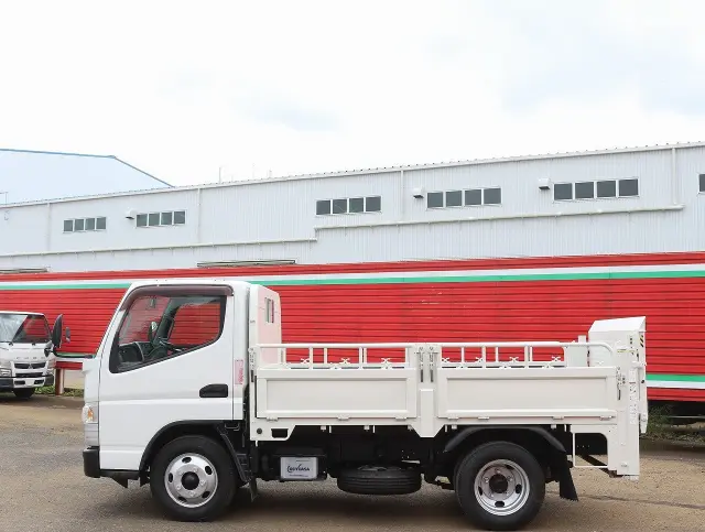 三菱 キャンター TPG-FBA50(2WD)の写真8