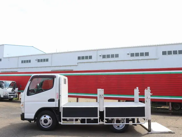 三菱 キャンター TPG-FBA50(2WD)の写真28