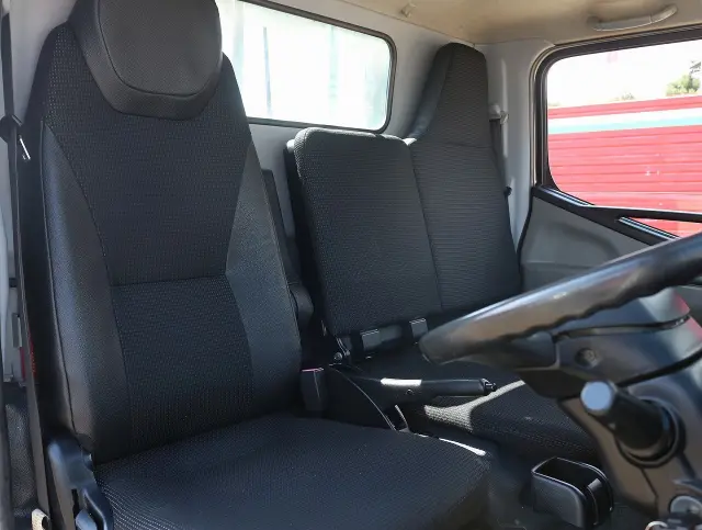 三菱 キャンター TPG-FBA50(2WD)の写真34