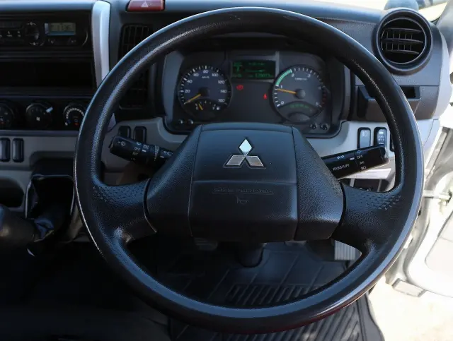 三菱 キャンター TPG-FBA50(2WD)の写真36