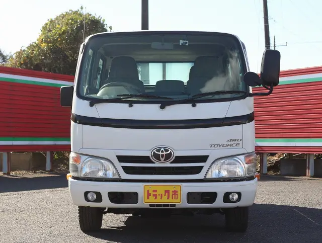 トヨタ トヨエース LDF-KDY281(4WD)の写真2