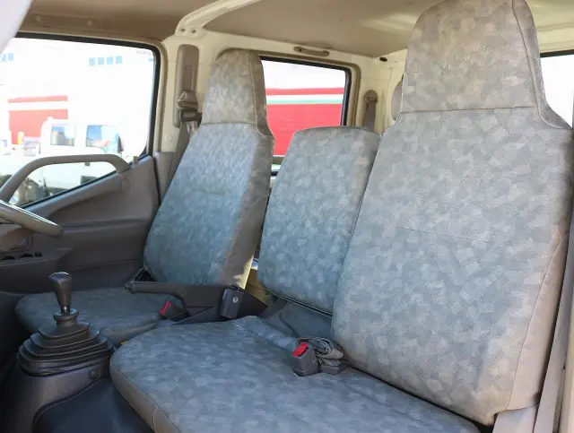 トヨタ トヨエース LDF-KDY281(4WD)の写真38