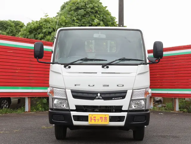 三菱 キャンター TPG-FBA00(2WD)の写真2