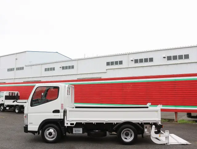 三菱 キャンター TPG-FBA00(2WD)の写真20