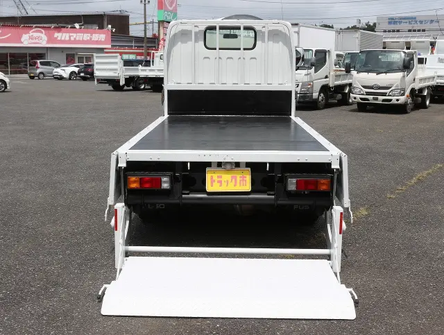 三菱 キャンター TPG-FBA00(2WD)の写真23