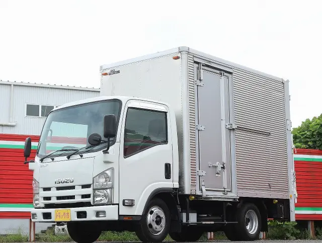 いすゞ エルフ TKG-NLR85AN(2WD)の写真14