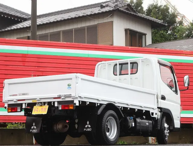 三菱 キャンター TPG-FBA20(2WD)の写真2