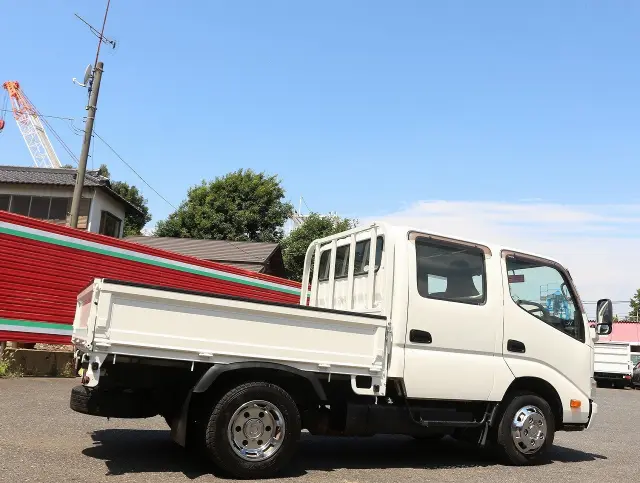 トヨタ ダイナ TKG-XZU605(2WD)の写真5