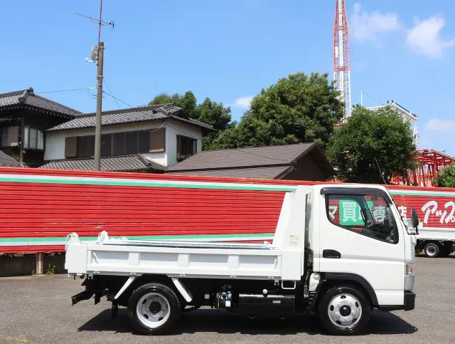 三菱 キャンター TPG-FBA30(2WD)の写真5