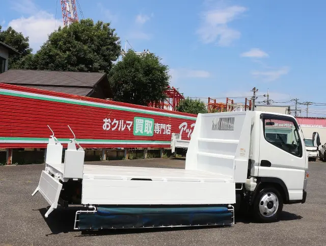 三菱 キャンター TPG-FBA30(2WD)の写真14